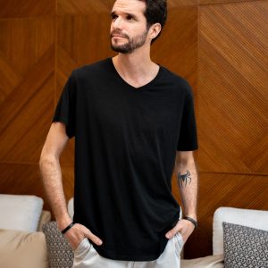 MINIMAL BLACK